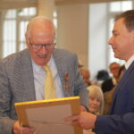 Bundesverdienstkreuz für Helmuth Caspar von Moltke