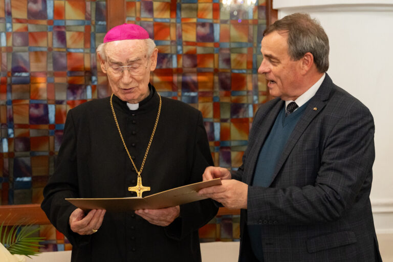 Erzbischof Alfons Nossol mit Preis „Gratias Agimus“ geehrt