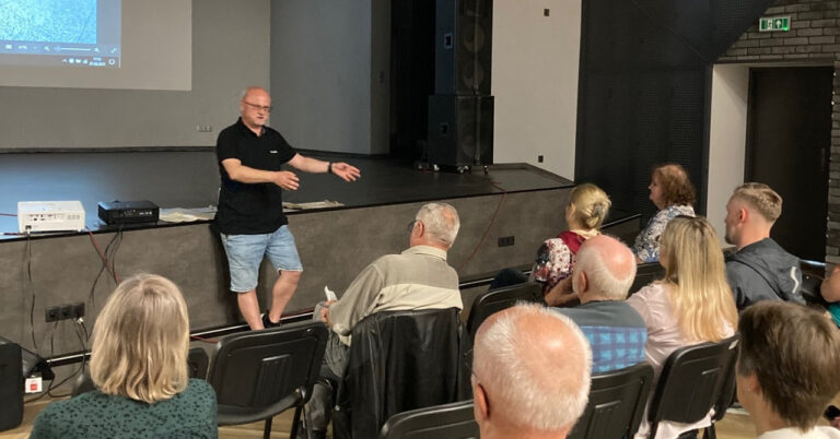 Tajemnica porcelanowego korka