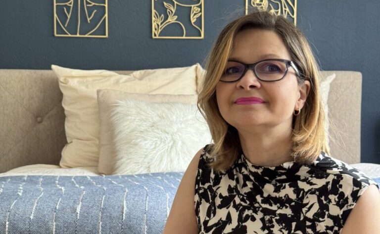 Osobista podróż między pochodzeniem, tożsamością i zaangażowaniem