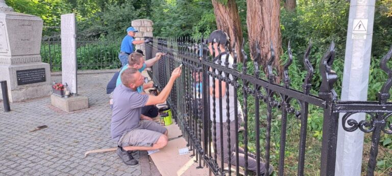 Pomnik wspólnej historii i troski łączy mieszkańców Zieliny i Kujaw