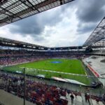 Nowe areny, stare tradycje: Górnośląskie stadiony piłkarskie w procesie transformacji