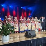 Pół wieku pieśni i szczypta humoru