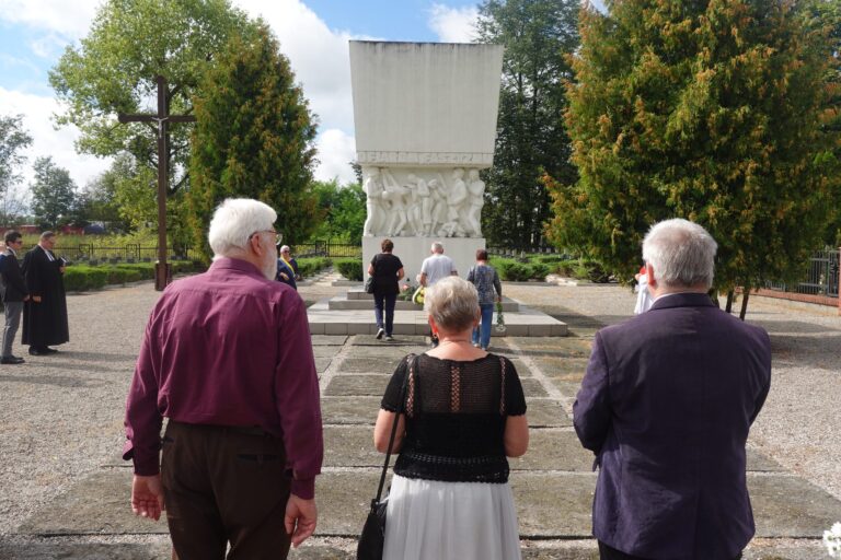 Potulice. O sensie śmierci i o miłości