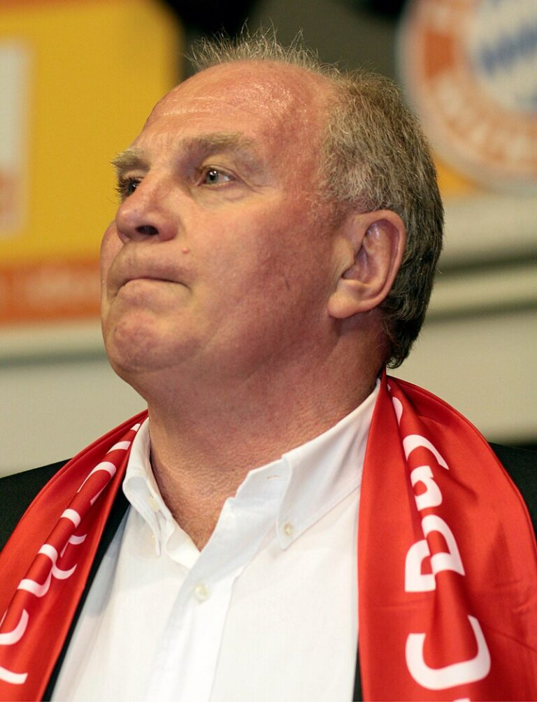 Piłka nożna: Uli Hoeneß apeluje do niemieckich klubów