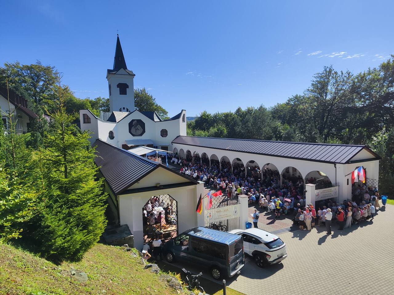 Traditionelle Wallfahrt der Nationen in Maria Hilf