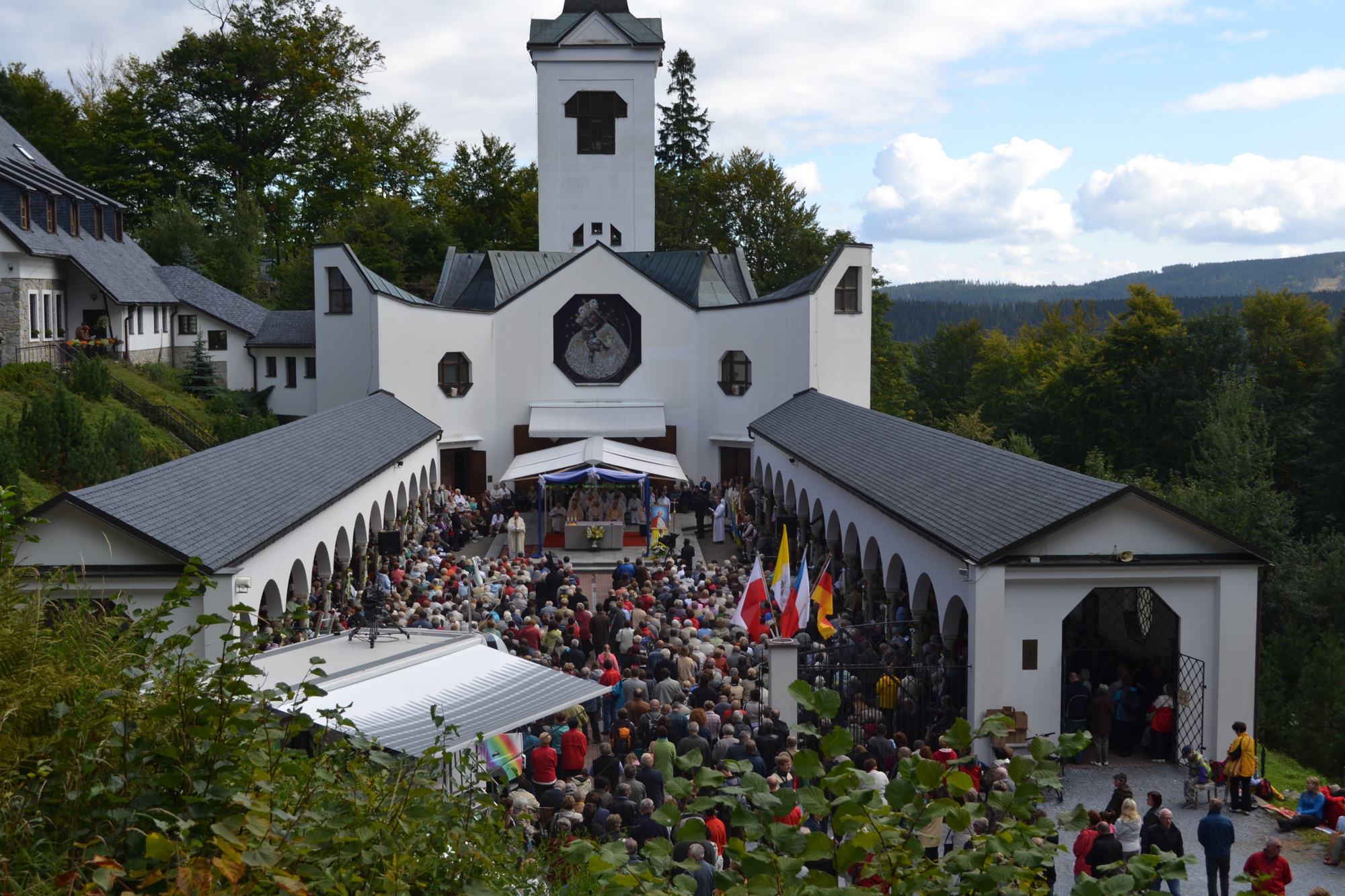 29. Wallfahrt der Nationen nach Maria Hilf in Zuckmantel