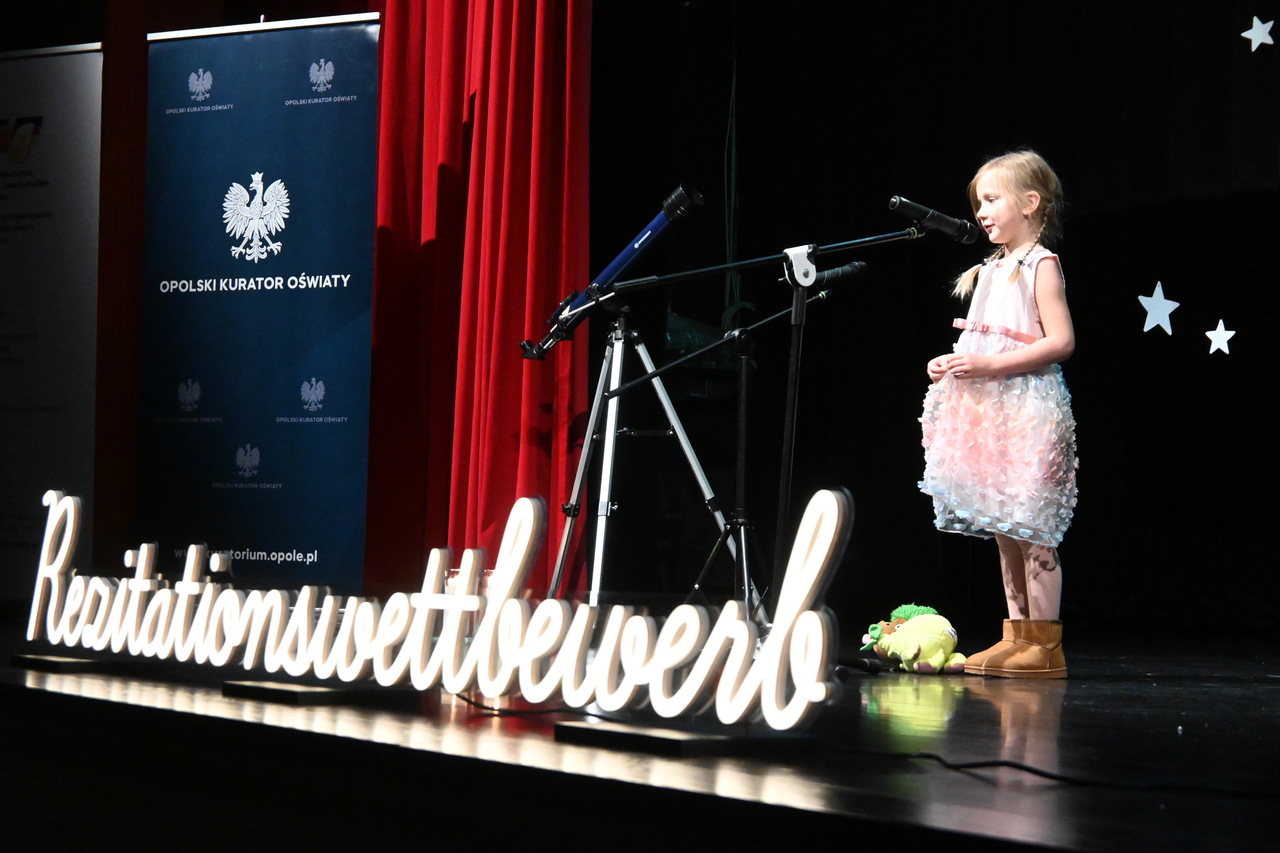 Przedszkolna podróż przez świat poezji