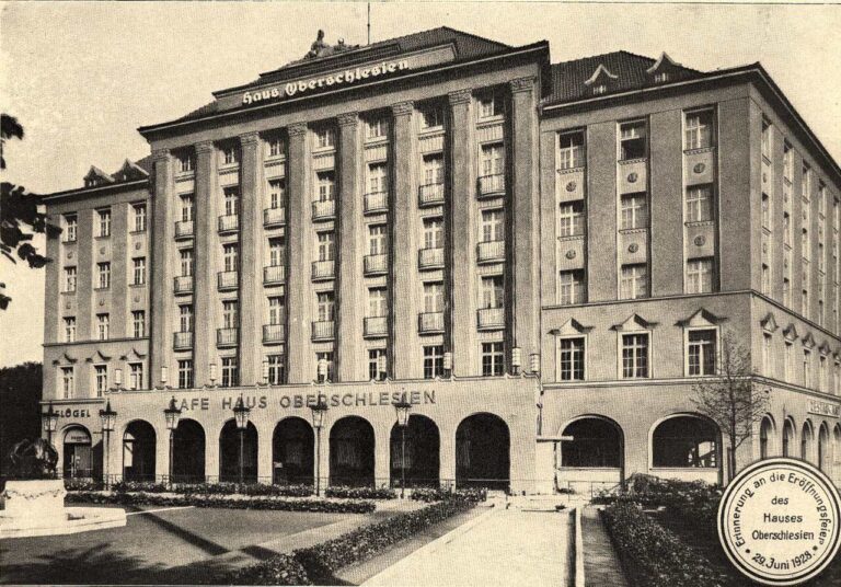 „Haus Oberschlesien” w Gliwicach: Od luksusowego hotelu do siedziby władz miasta