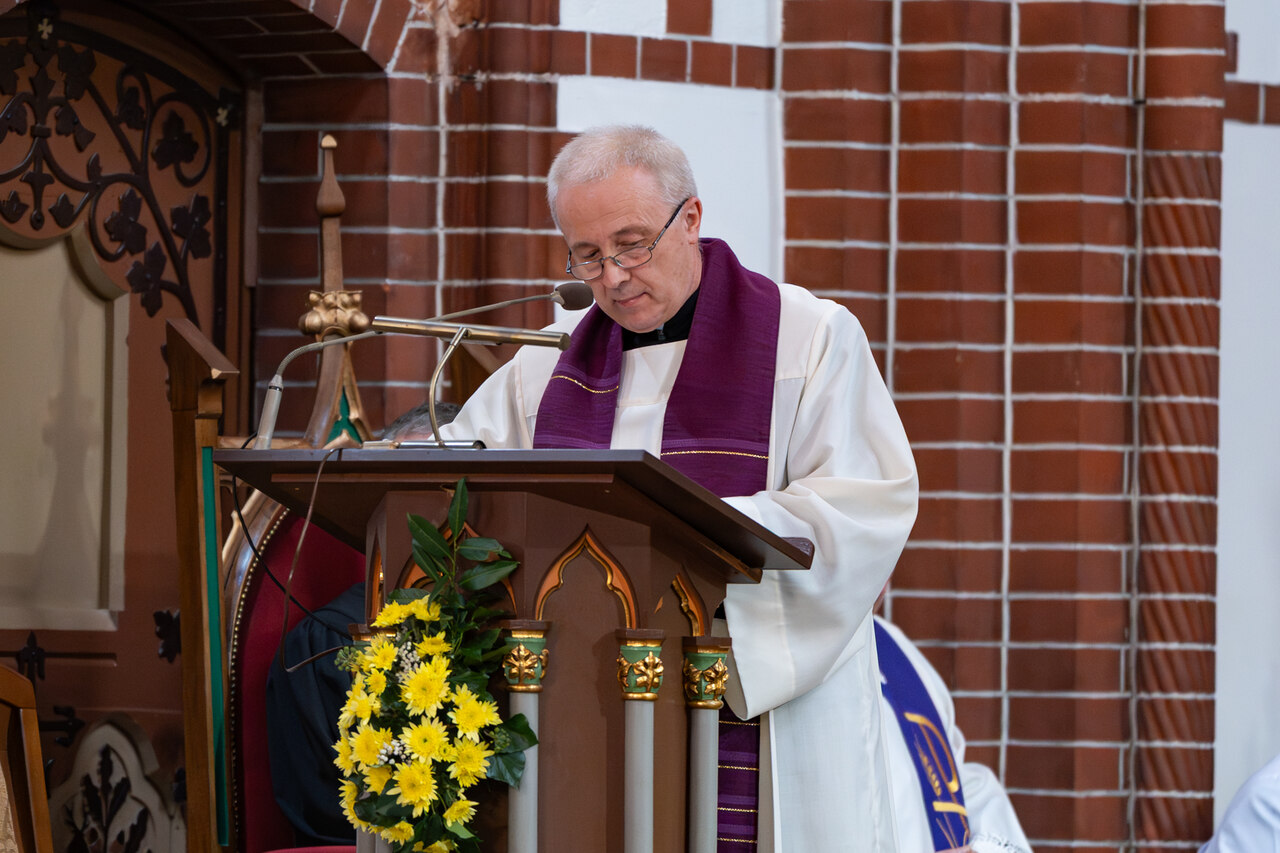 Dzień Żałoby Narodowej 2025: Pamięć i modlitwa w niemieckiej mniejszości w województwie opolskim