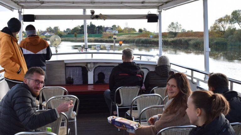 Członkowie BJDM odkrywali Odrę podczas jesiennego rejsu