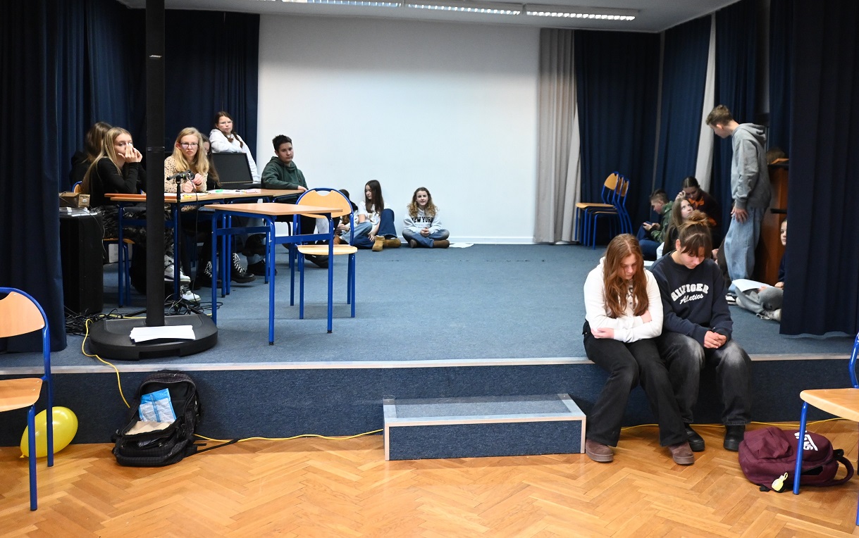 Niemieckojęzyczny teatr: Premiera „ranczo-filozoficznego kryminału”