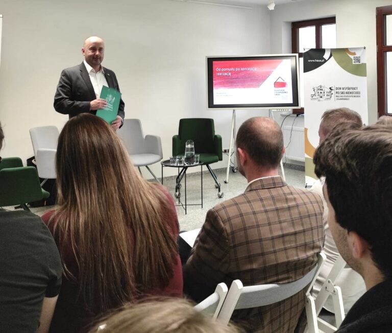 Małe rozmowy o wielkich sprawach