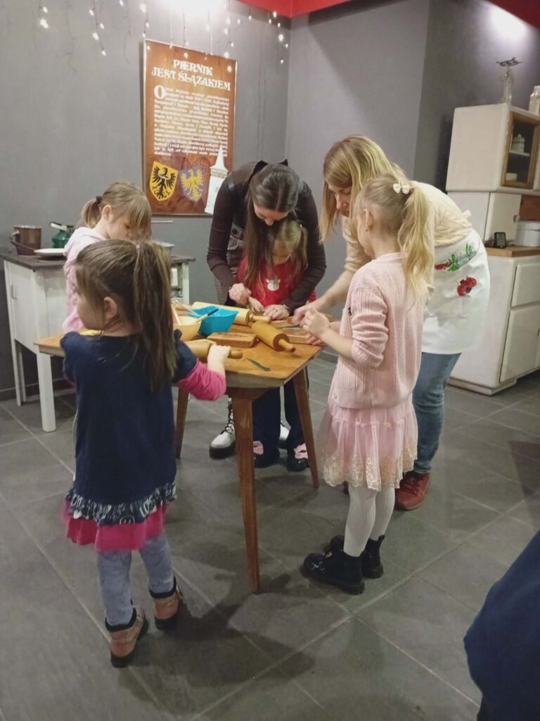 Słodkie przesłania i ostre lekarstwo