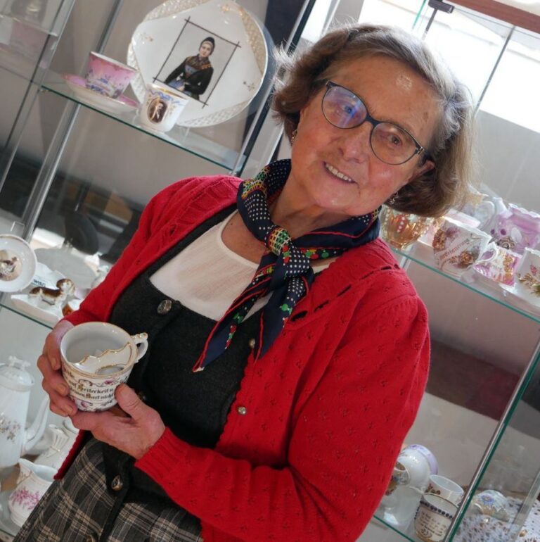 O śląskim szkle sprzed dwóch wieków opowie Róża Zgorzelska