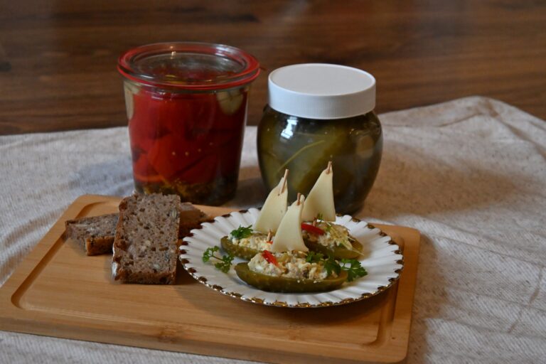 Prawdziwe śląskie kąski: Smak zapisany w porcelanie