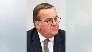 Niebezpieczne „kumplostwo”: Boris Pistorius skrytykował Donalda Trump