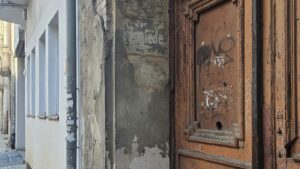 Nachbarschaft verpflichtet: Die Stadt als Palimpsest lesen