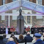 Między cytatem a zobowiązaniem