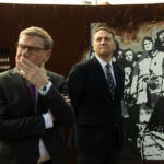 Krzyżowa: symboliczne miejsce między pamięcią a wyzwaniem