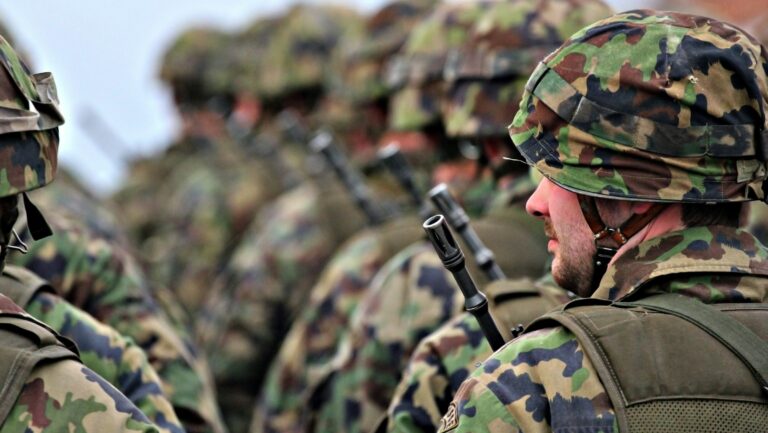 Niemcy na nowo definiują swoją rolę militarną