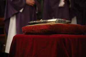 Aus der Mottenkiste der Geschichte: Von Lanzen und einem deutschen Geschenk auf dem Wawel