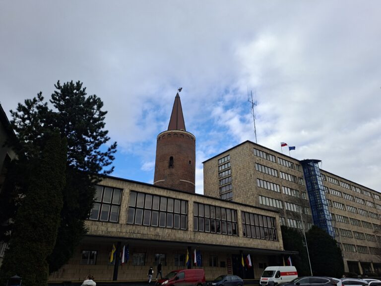 Modernizm weimarski nad Odrą