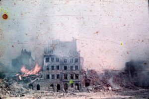 Nie tylko „hitlerowskie”: O języku pamięci i odpowiedzialności