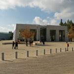 Eine Krise der Erinnerungseinrichtungen? Über die Pläne zur Eröffnung von Yad-Vashem-Zweigstellen in Deutschland