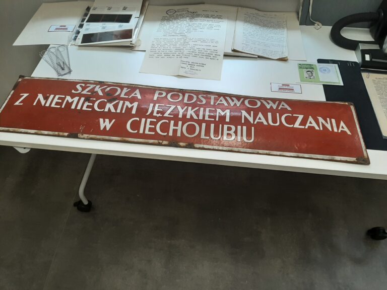 Wystawa poświęcona 10-leciu działalności archiwum Centrum Badań Mniejszości Niemieckiej