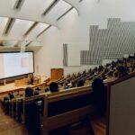 Studiere Germanistik und Angewandte Linguistik in Neisse